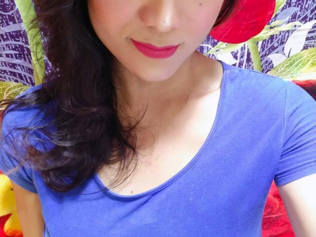 BelleKellyTs - Live porn &amp; sex cam - 9650832