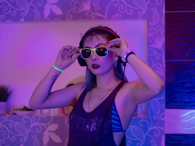 LindaMilleer - Sexe cam en vivo - 9651644