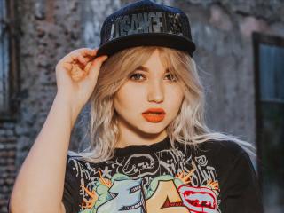 AlisaShinyX - Live sexe cam - 9656313