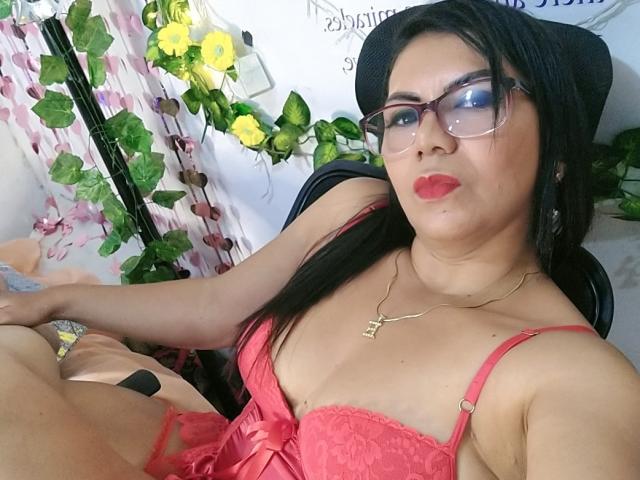 Alondrass - Live sexe cam - 9657665
