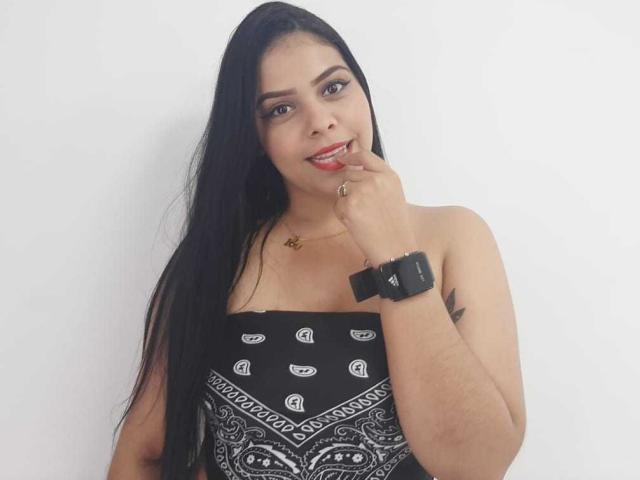 EmilyFoox - Live sexe cam - 9676861