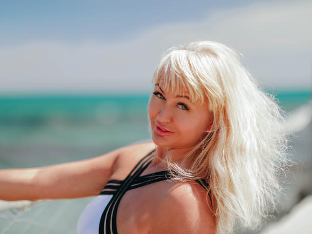 FlirtyMary - Camera khiêu dâm &amp; quyến rũ trực tiếp - 9677157