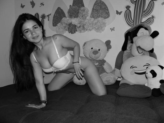 ElizabethGrown - Live Sex Cam - 9686041