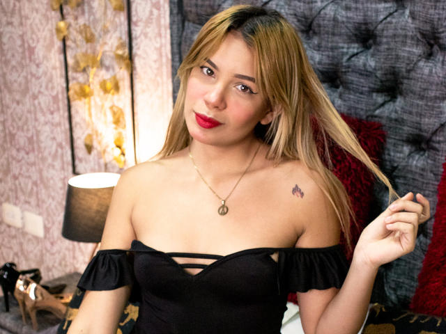 JuliaBonny - Sexe cam en vivo - 9687237