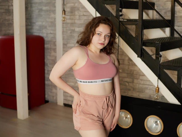 CutieeSue - сексуальная веб-камера в реальном времени - 9695061