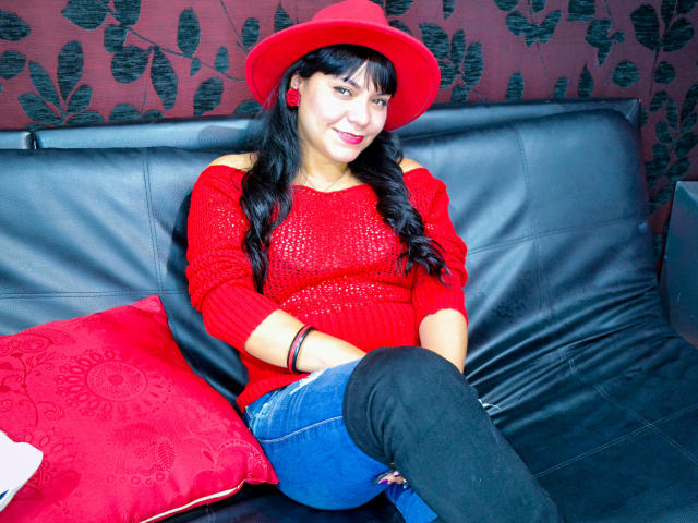 AnastasiaCyrus - Sexe cam en vivo - 9709433