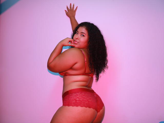 LisaRobertss - Live porn &amp; sex cam - 9713445