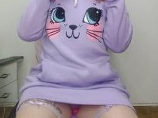 EmillyB - Live porn &amp; sex cam - 9713597