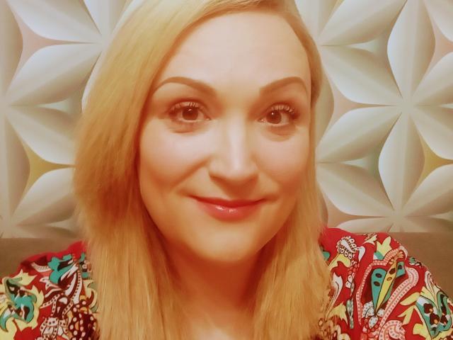 xKarenBlonde - Sexe cam en vivo - 9719085