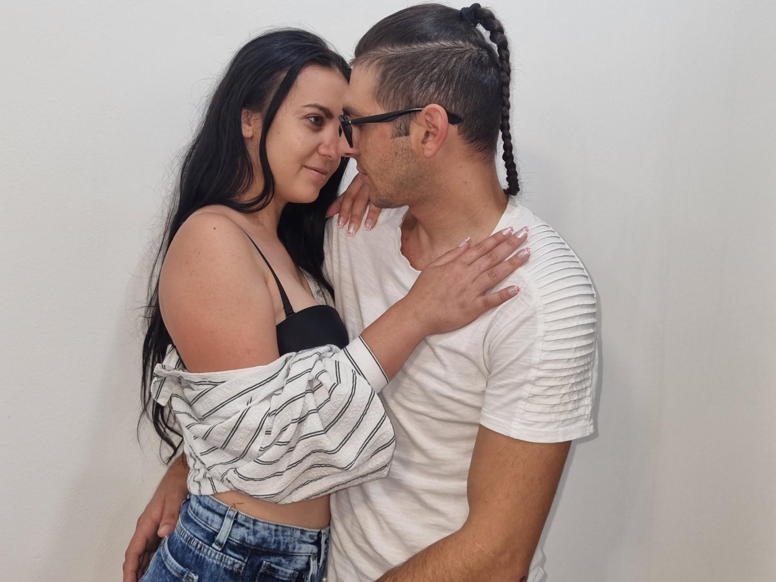 SweetFuckCoupleXX - Live sexe cam - 9723329