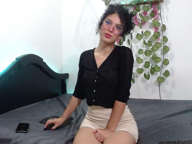 Allly69 - Porno na żywo i seks kamera - 9757101