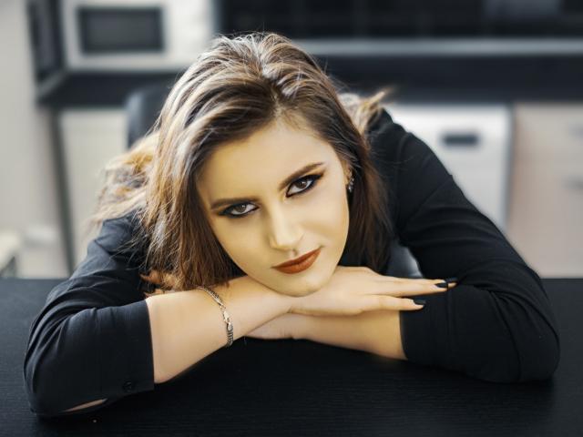 MollyTravis - Live sex cam - 9757841