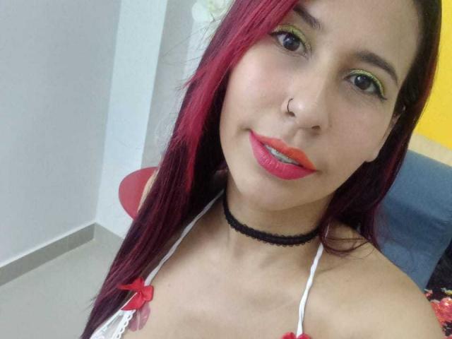 AlliceMills - Live porn &amp; sex cam - 9767061