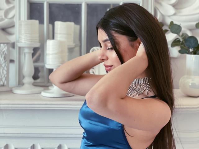 ArianaKlevs - Live porn &amp; sex cam - 9768337