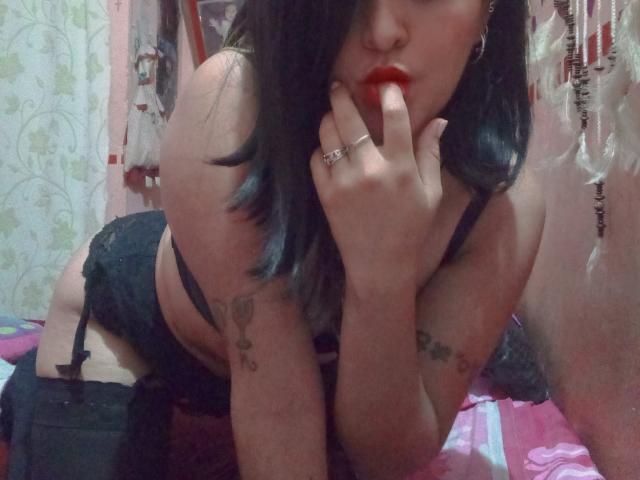 SoffyXs - Live sexe cam - 9768693