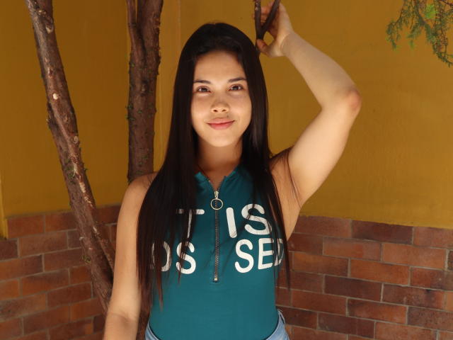 FridaMebarak - Live sexe cam - 9776617