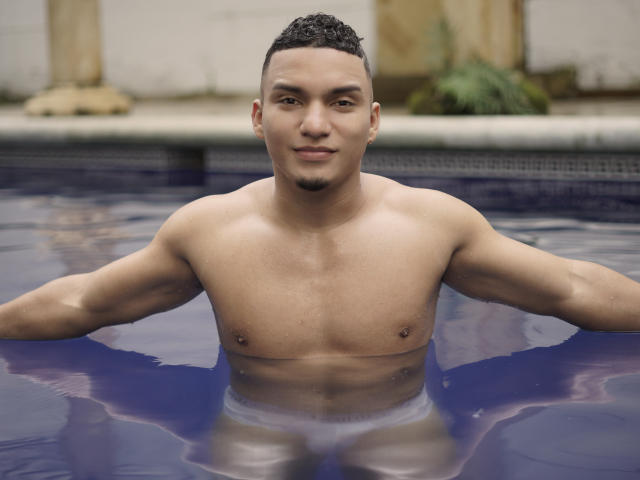 EvansAndrade - Sexe cam en vivo - 9783133