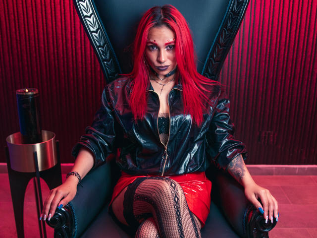 JulyAdams - Live sexe cam - 9789173