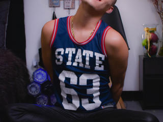 JacobBigAss - Sexe cam en vivo - 9794529