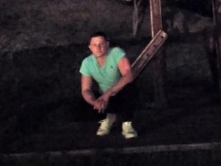 BarryGigant - Live sex cam - 9800393