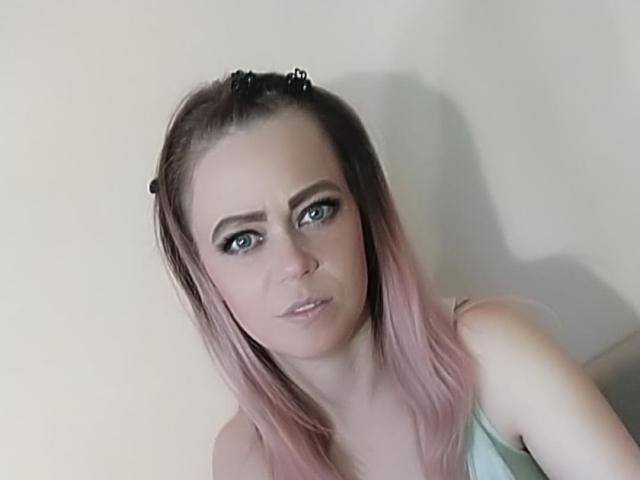 TaiaWqax - Live sexe cam - 9806325