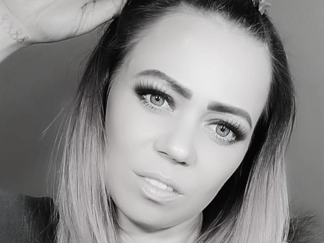 TaiaWqax - Sexe cam en vivo - 9806389