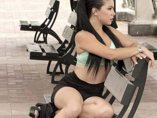 ChiaraCapriccio - Camera khiêu dâm &amp; quyến rũ trực tiếp - 9809121