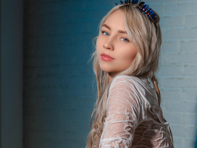 AviLove - Live sex cam - 9827213