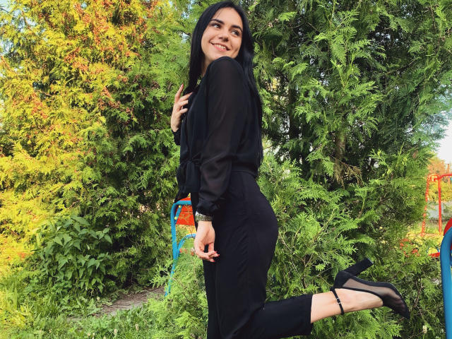 AdeleLady - Live sexe cam - 9833093