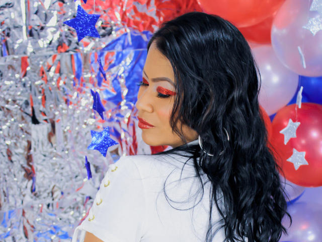 AlixLong - Live sex cam - 9840601