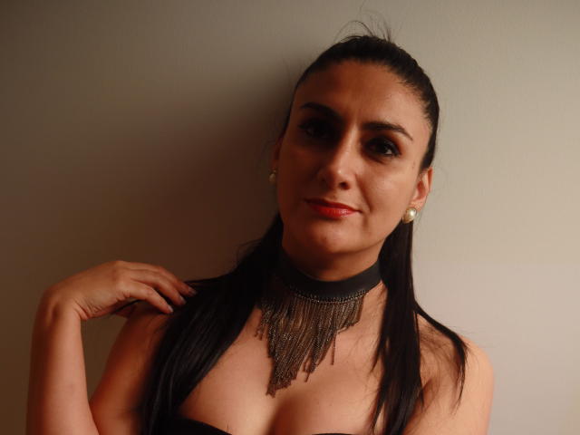 JuliaRobinson - Live sex cam - 9841933