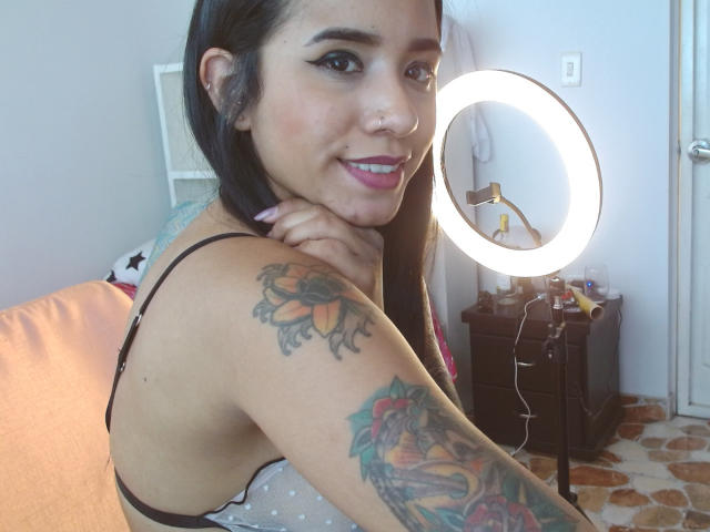 AshleyLover - Camera khiêu dâm &amp; quyến rũ trực tiếp - 9843101