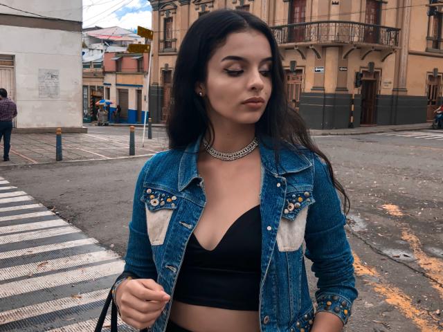 TaraDeep - Sexe cam en vivo - 9863357