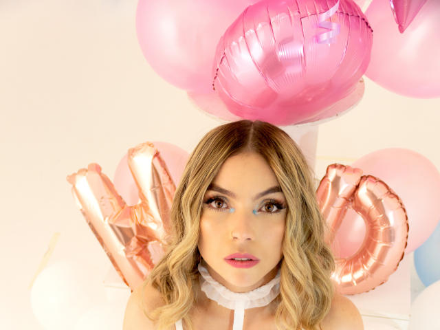 MiaRosee - Sexe cam en vivo - 9865789