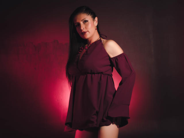 MariotField - פורנו בשידור חי ומצלמת סקס - 9869517