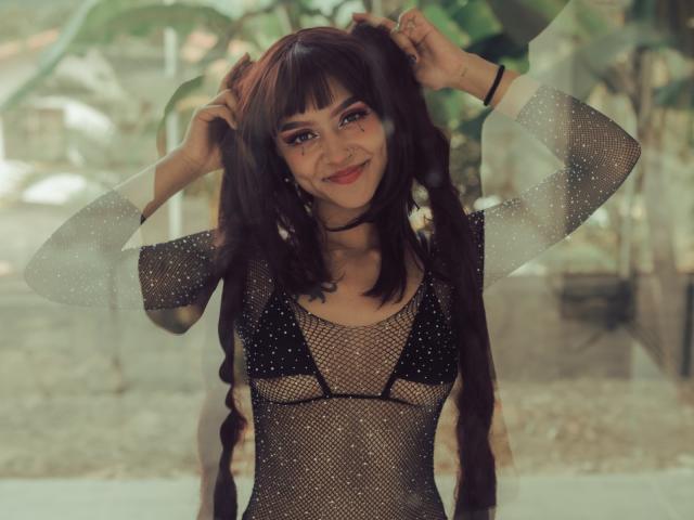 SerenaDeStark - Sexe cam en vivo - 9869641