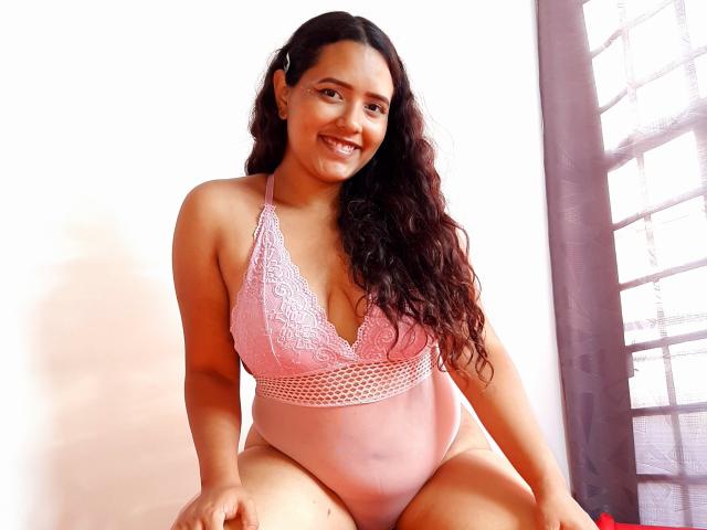 ValeryMaylen - Live sexe cam - 9876525
