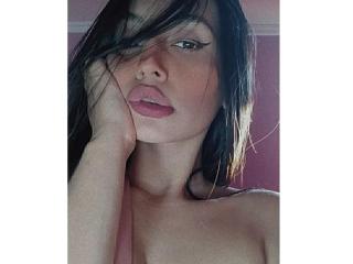 KattiaB - Live sex cam - 9877693