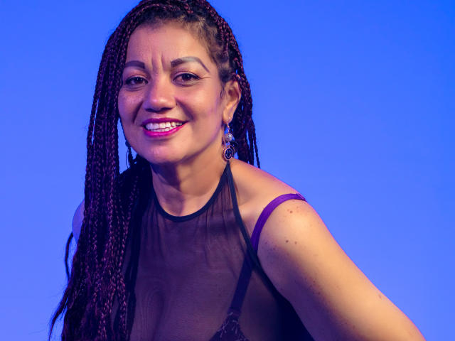 SamiraStone - Live porn &amp; sex cam - 9885125