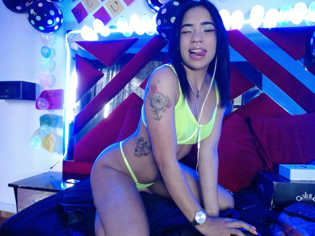 Annniiiee - Sexe cam en vivo - 9891005