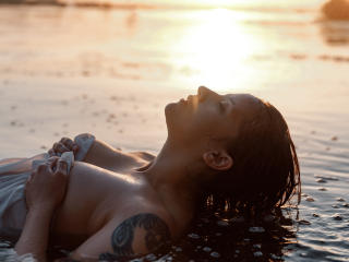 AlmaFancy - Live Sex Cam - 9893765