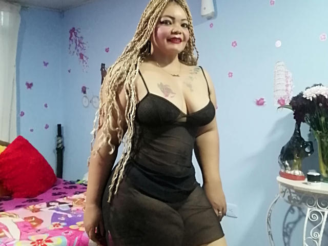 MichelleSmerald - Sexe cam en vivo - 9894869