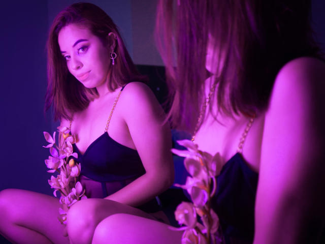 LanaFrezer - Live sexe cam - 9895581