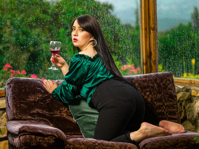 EmelyRose - Élő pornó és szexkamera - 9896721