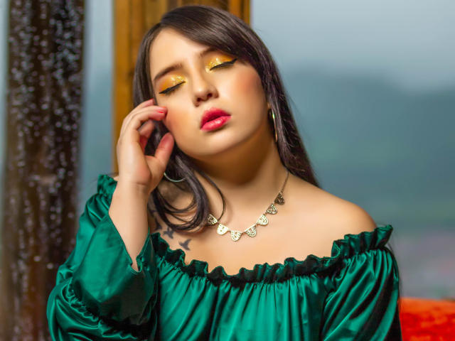 EmelyRose - Live porn &amp; sex cam - 9896737