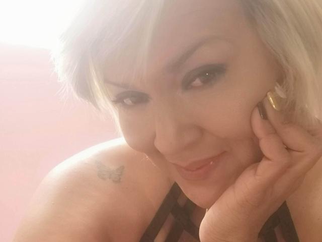 LatinaMarry - Sexe cam en vivo - 9896969