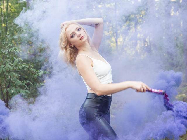 ElizaFlores - Sexe cam en vivo - 9909021