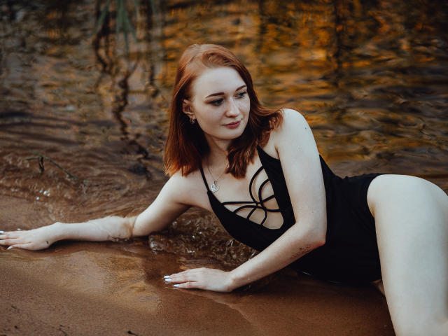 LeonaSmoll - Live sex cam - 9915873