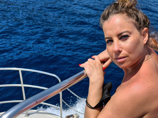 AlisaAnders - Live sex cam - 9927373