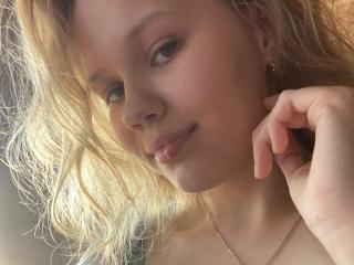 MillaFlame - Live porn &amp; sex cam - 9927501